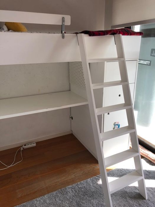 Móvel quarto branco