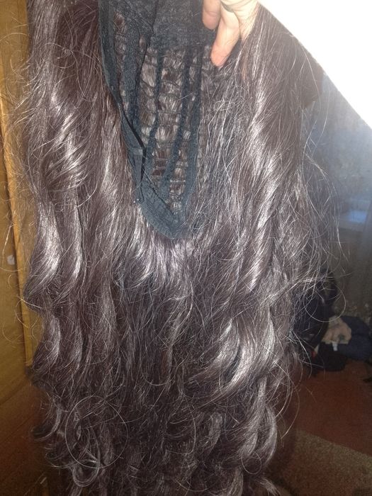 Продам парик не дорого срочно