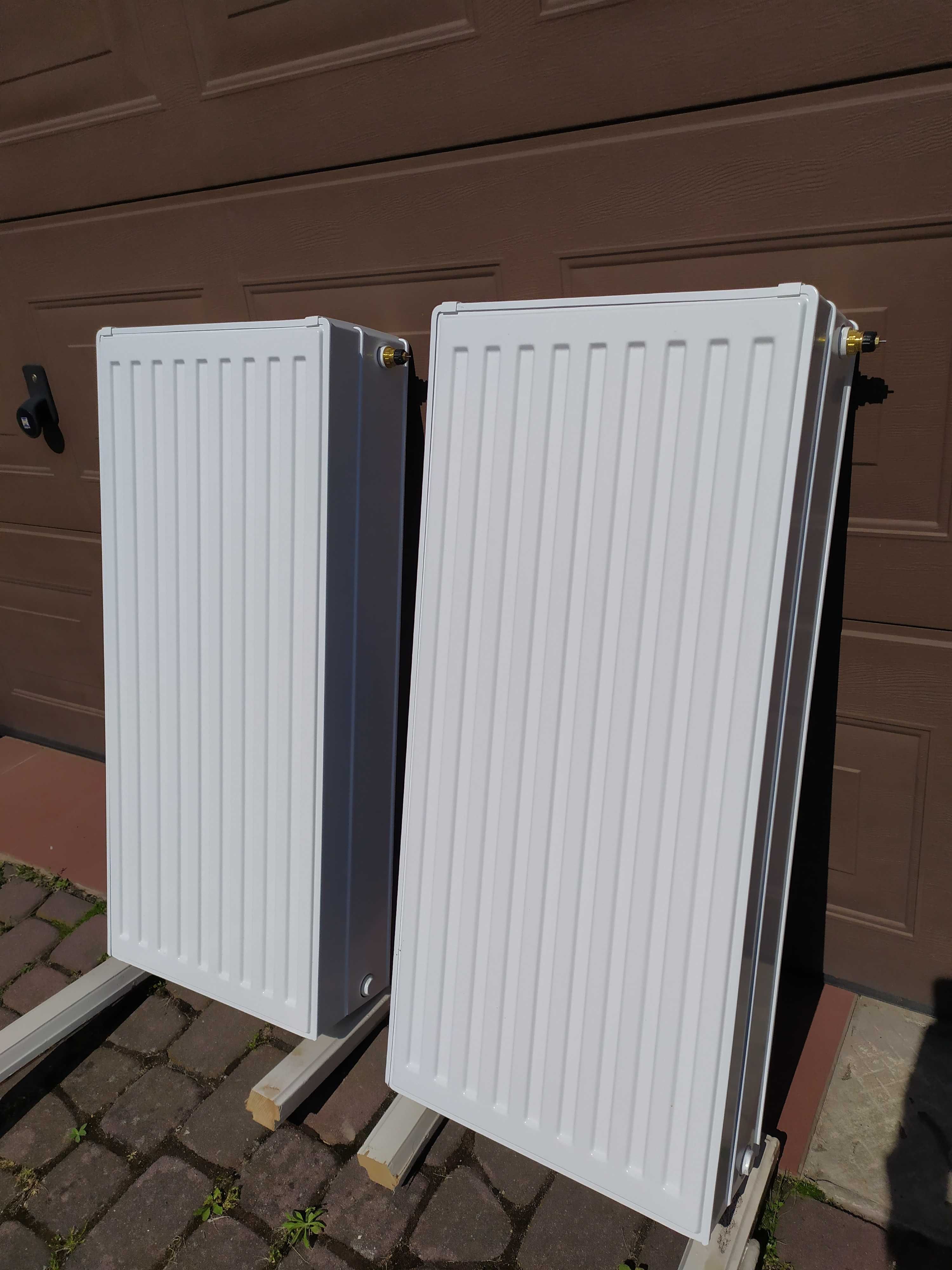 Grzejnik panelowy trzypłytowy biały 900x400 (90x40 cm) + termostat