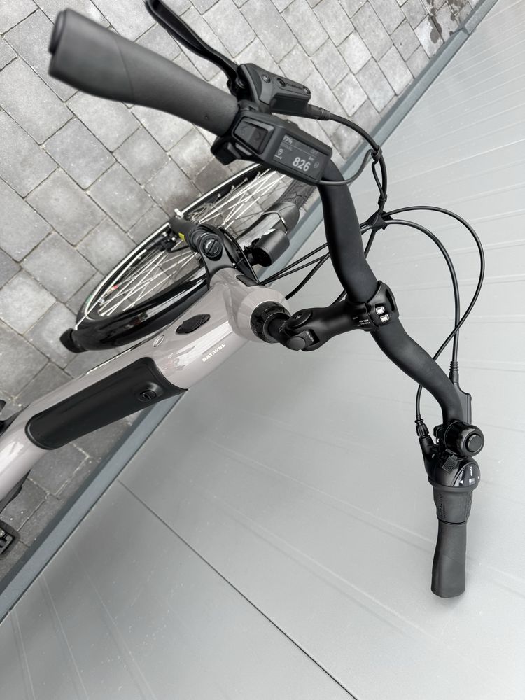 Rower elektryczny Batavus Altura E-go Power BES3 Smart Ciemny Szary 56