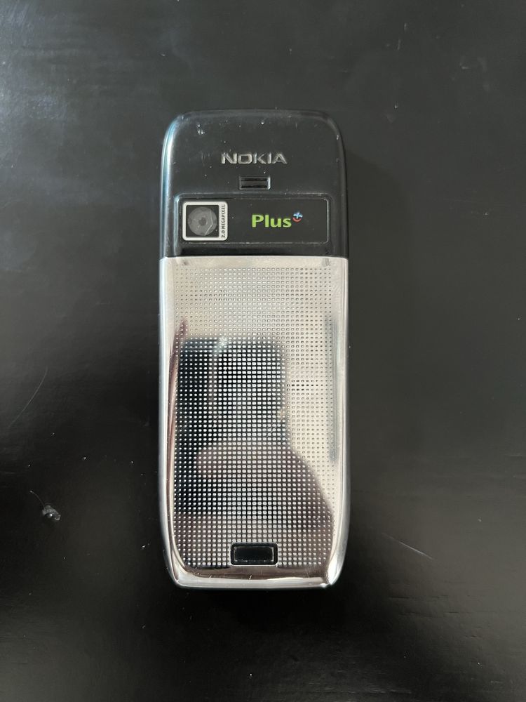 Sprzedam Nokia E51 w stanie bardzo dobrym