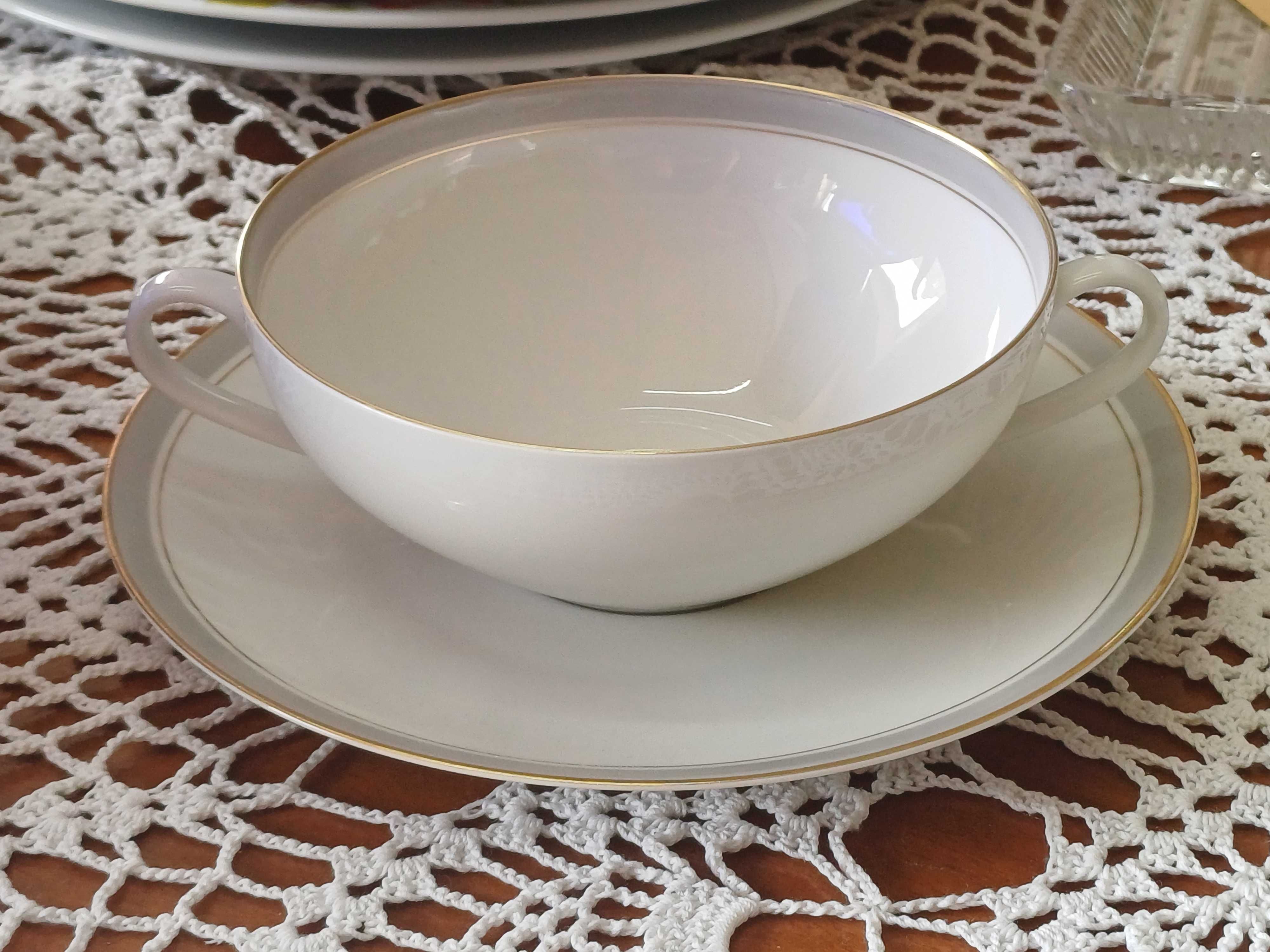 Bulionówka porcelana Arzberg Niemcy 300ml. (P.257)