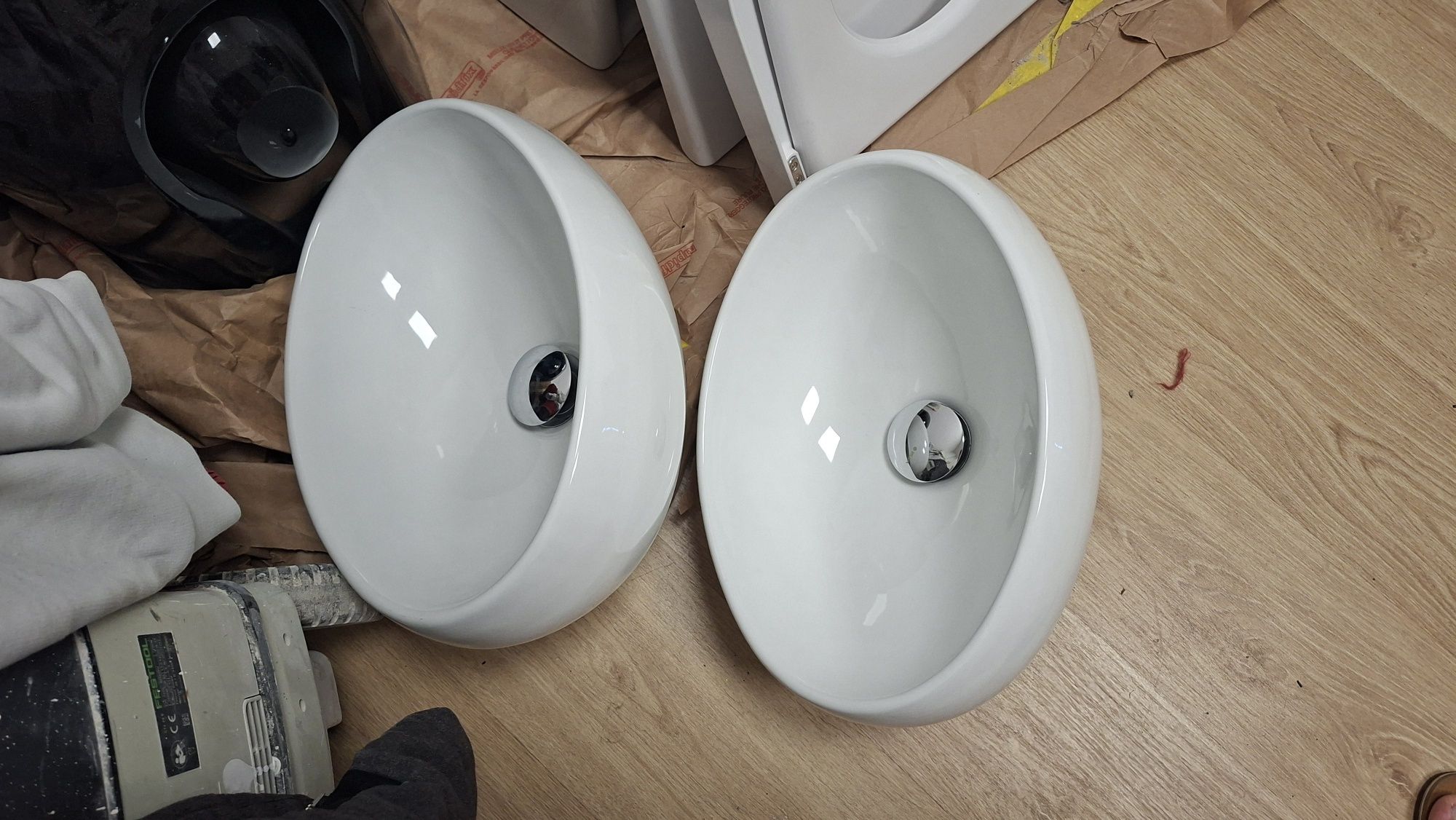 Vendo Varias Sanitas Novas e lavatórios!