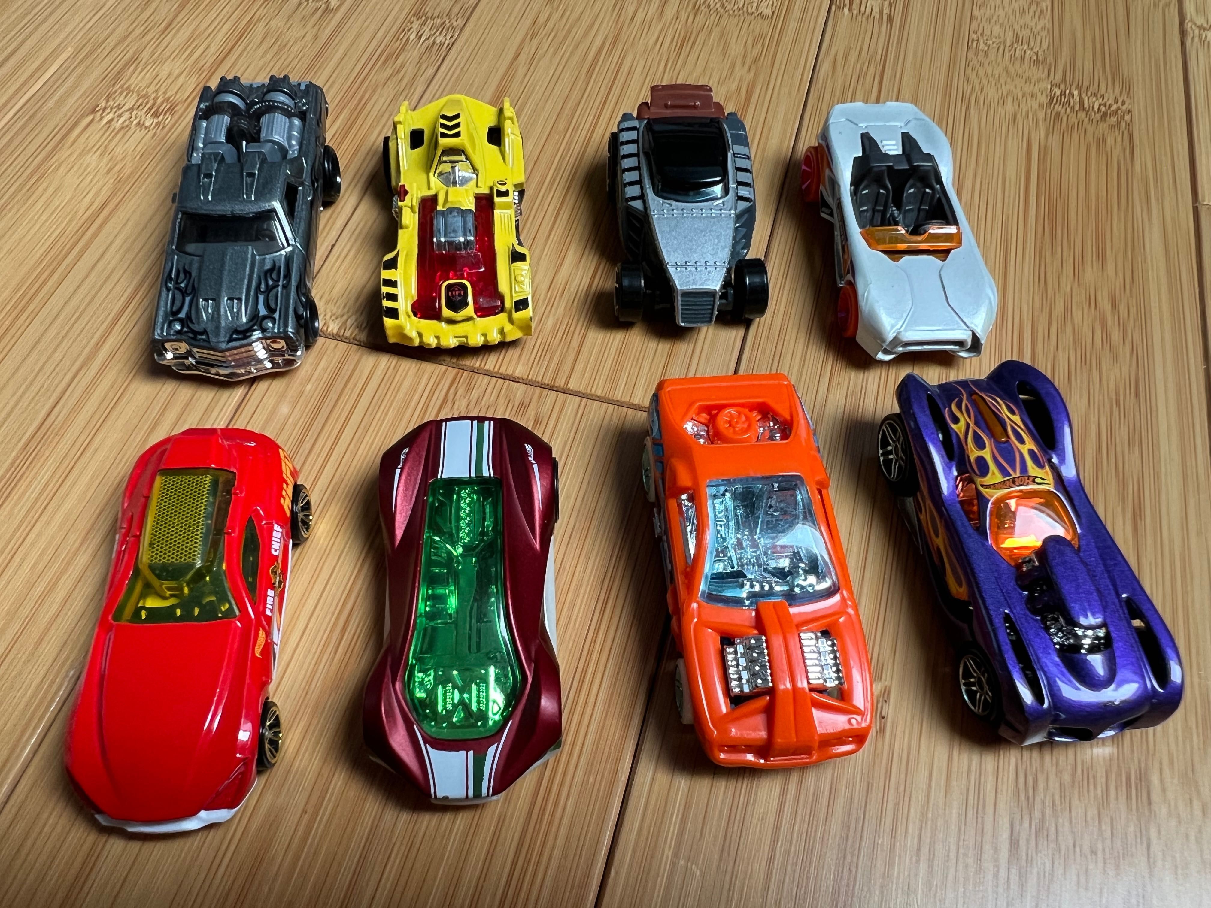 Autka Hot Wheels 18 sztuk - Zestaw Nr 3