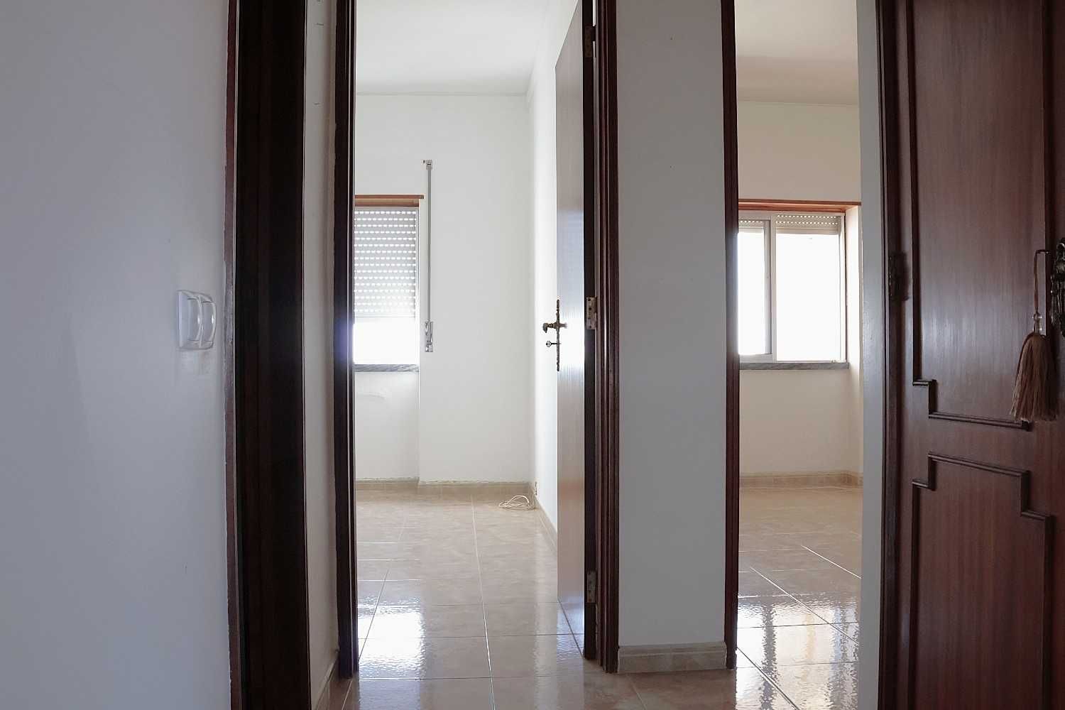 Apartamento T3  no centro de Beja