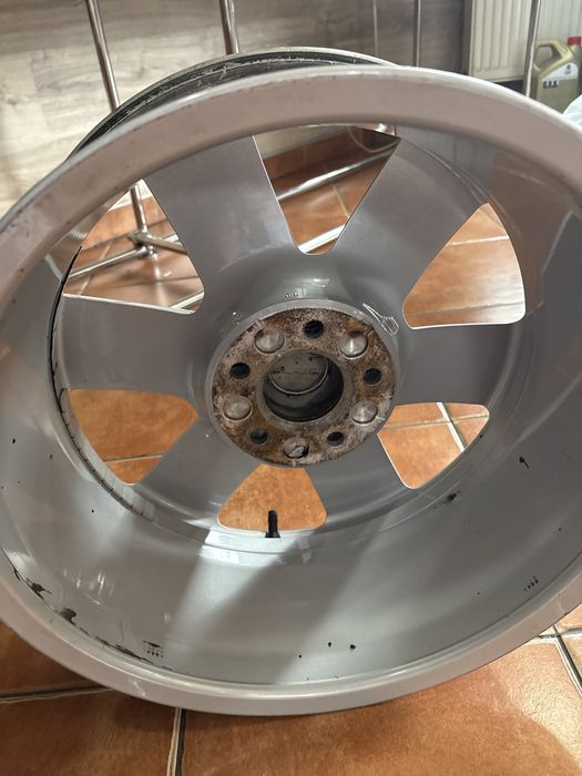 Felgi Audi 17" 5x112 (nr 351)