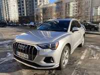 Продам Audi Q3 45TFSI 2020 небольшой торг