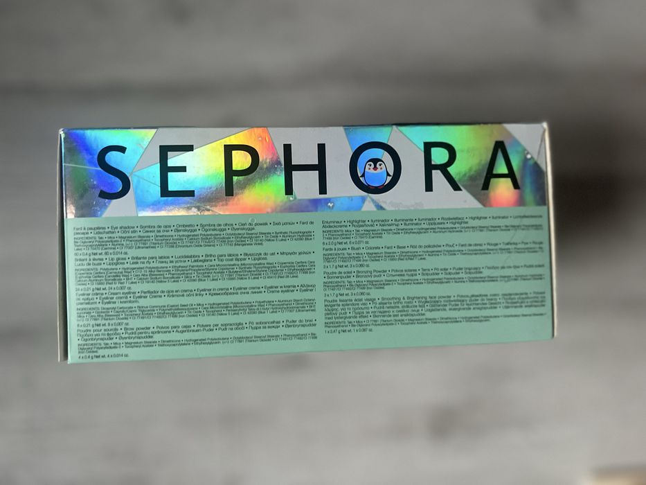 Zestaw prezentowy sephora igloo palace paleta do nakijazu 109 kolorow