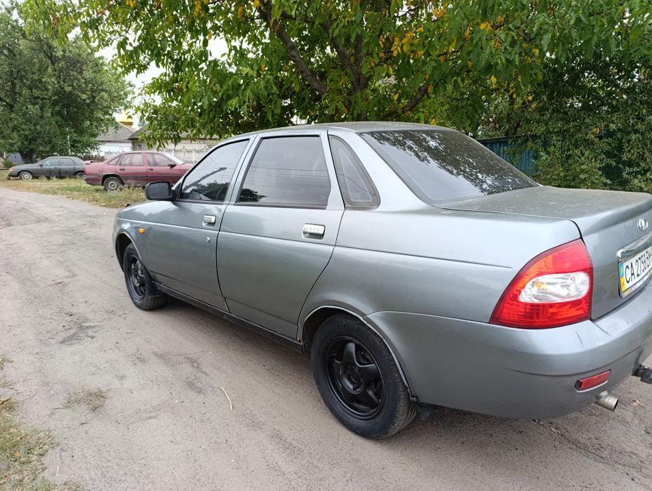 Продам Приору сел и поехал
