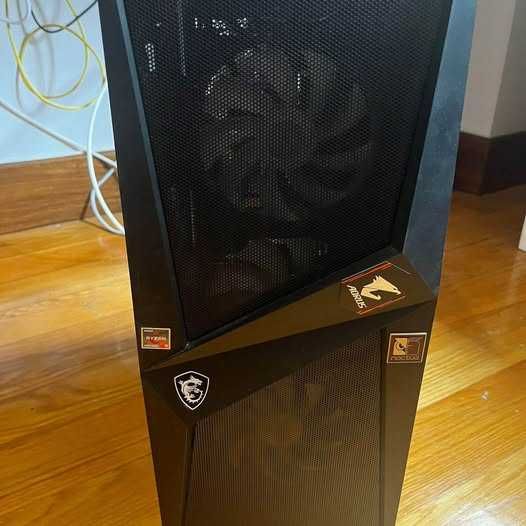 Computador Gaming - AMD Ryzen 9 5900X - RTX 4070 32 GB DDR4 c/ monitor