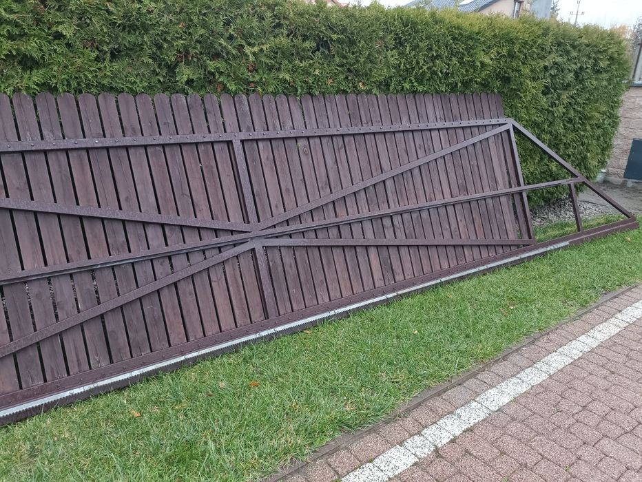 Brama wjazdowa przesuwna