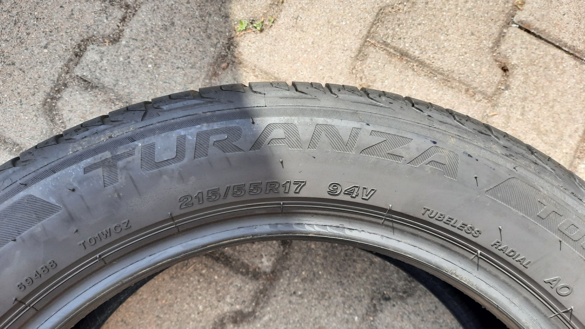 Bridgestone 215/55 R17 Turanza