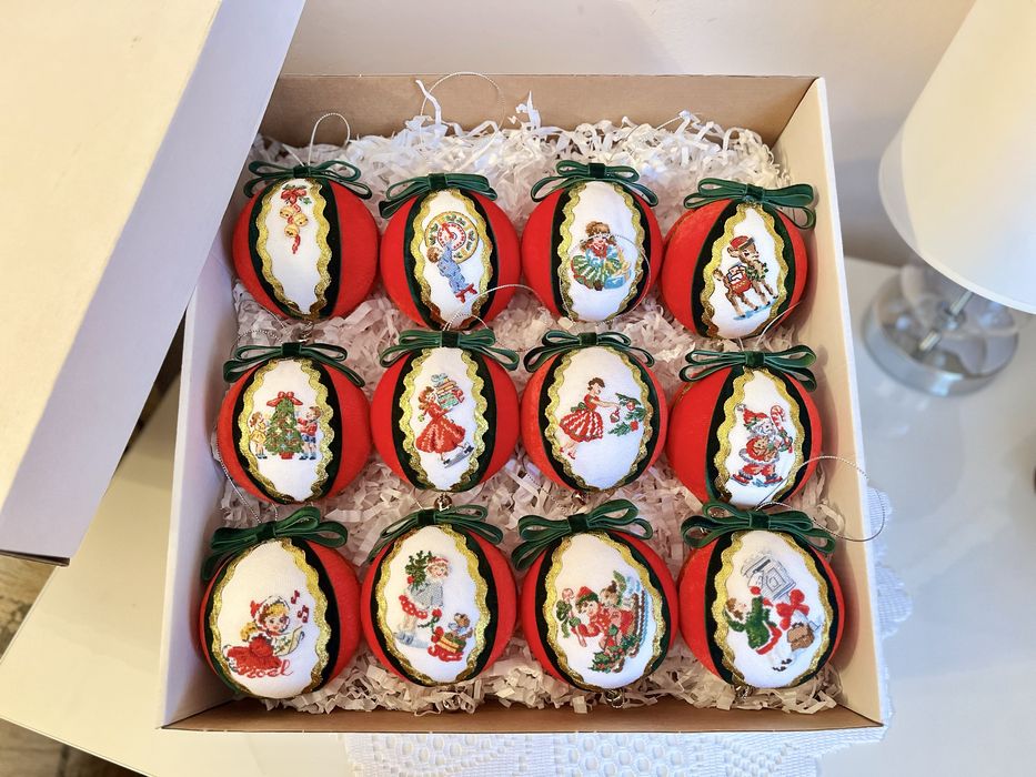 Вишиті новорічні іграшки на ялинку, хенд мейд колекція.