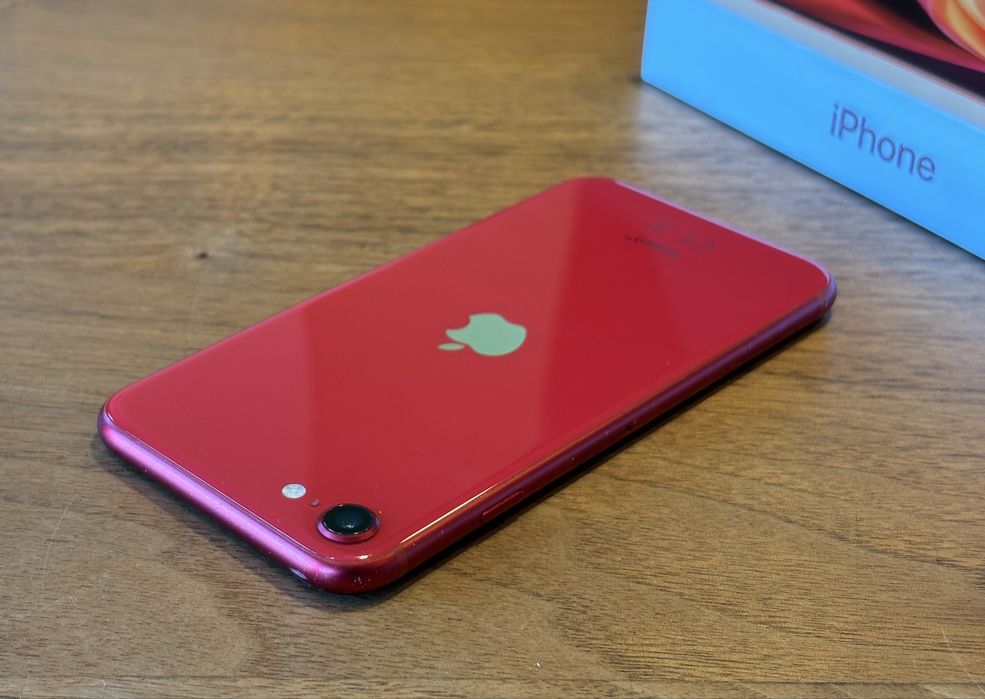 iPhone SE 2020 Red 128GB – bardzo dobry stan