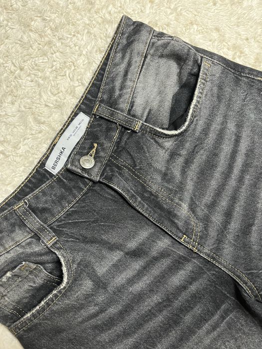 Шорти бермуди Bershka