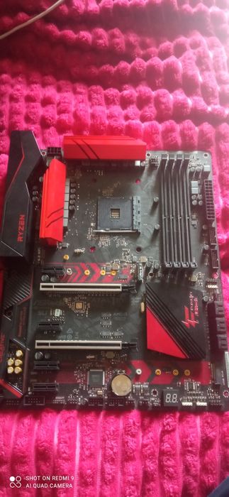 Обміняю свій комплект на плату на 2011(брендову) з і7 табагатоозу+куле