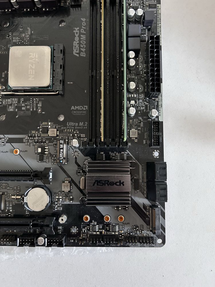Комплект ASRock B450M Pro4/Ryzen 5 1600/ 8Gb