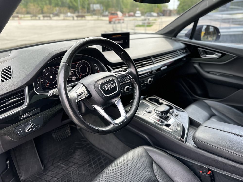 Audi Q7 Premium Plus