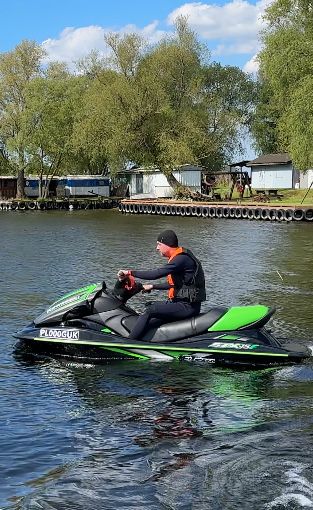 Kawasaki stx 15F 2017,  69mtg