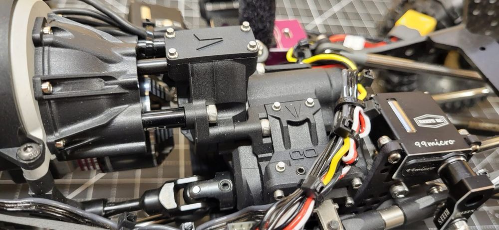 Vanquish model zawodniczy nie traxxas axial element enduro