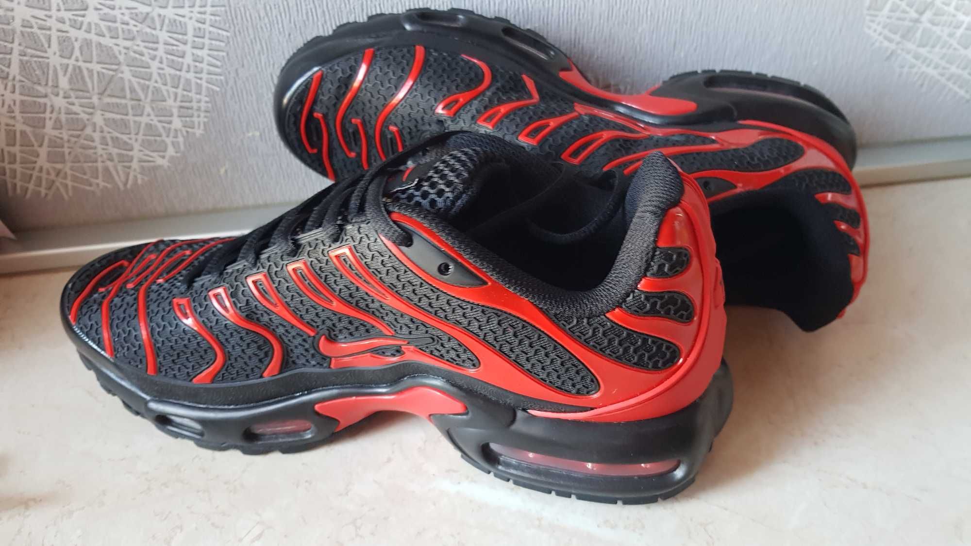 Buty NIKE AIR MAX PLUS TN I Rozmiar 43 Dl wkl 27.5 adidas puma