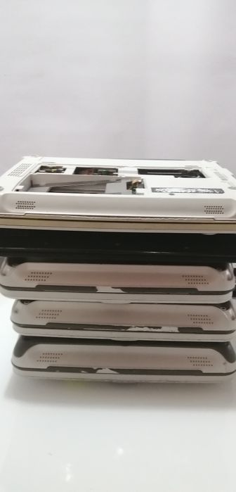 Lote de computadores para desocupar