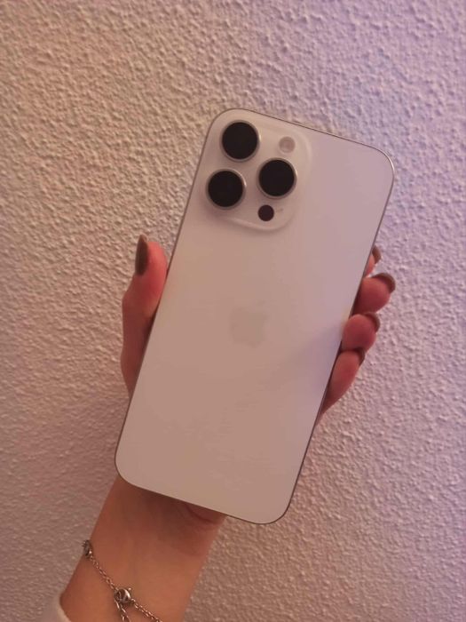 Iphone 16 pro max 256Gb grade A+ aceitamos financiamento