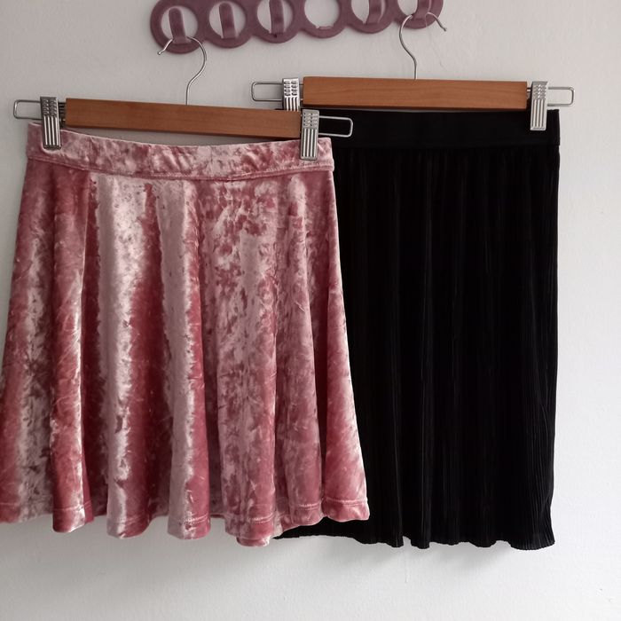 New Look 140cm spódniczka plisowana różowa welurowa