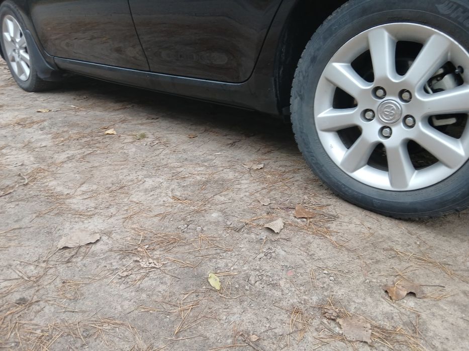 Продам тойота ауріс 2007р.