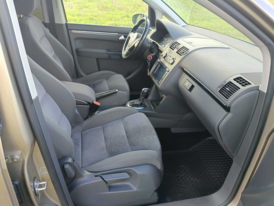VW Touran 2012 rok 2.0 tdi LED automat 7 mio osobowy ładny