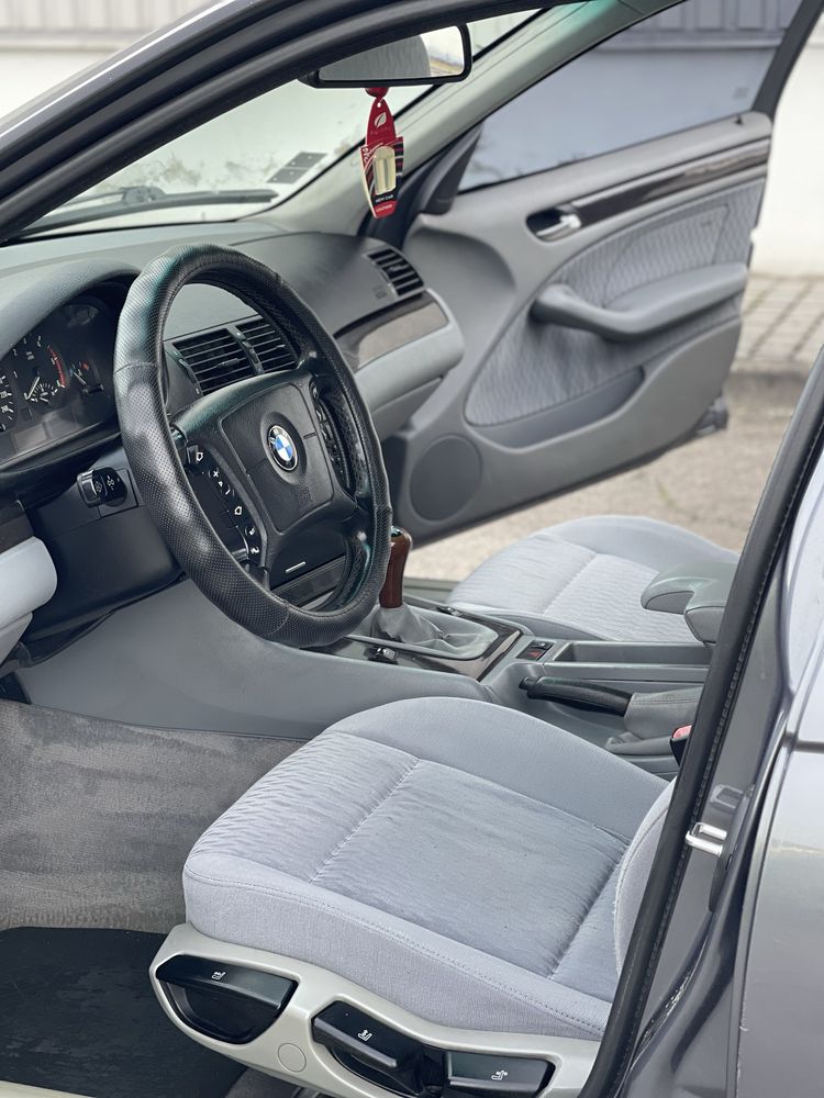 BMW 320 TDI Нерозмитнена