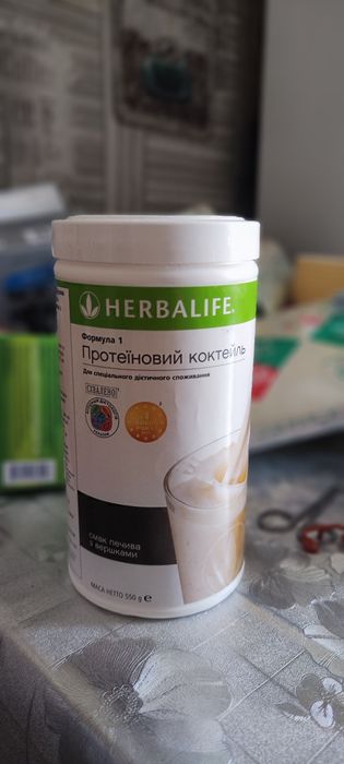 Пусті ємності банки