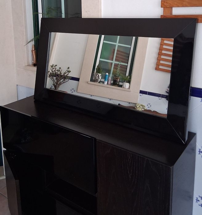 Móvel de entrada espelho e sapateira