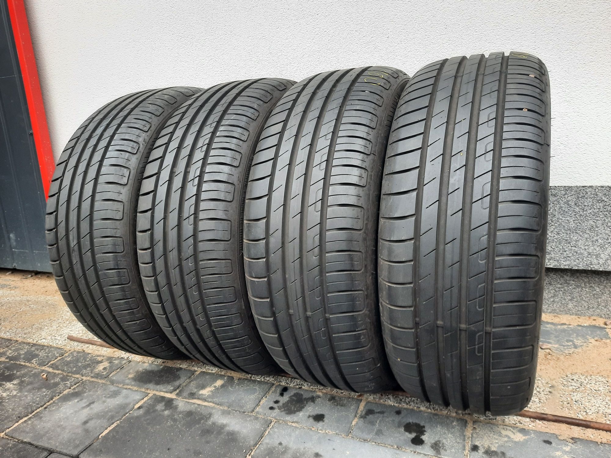 4 opony 205/55 R17 Goodyear Efficient Grip performance 7mm 2021r