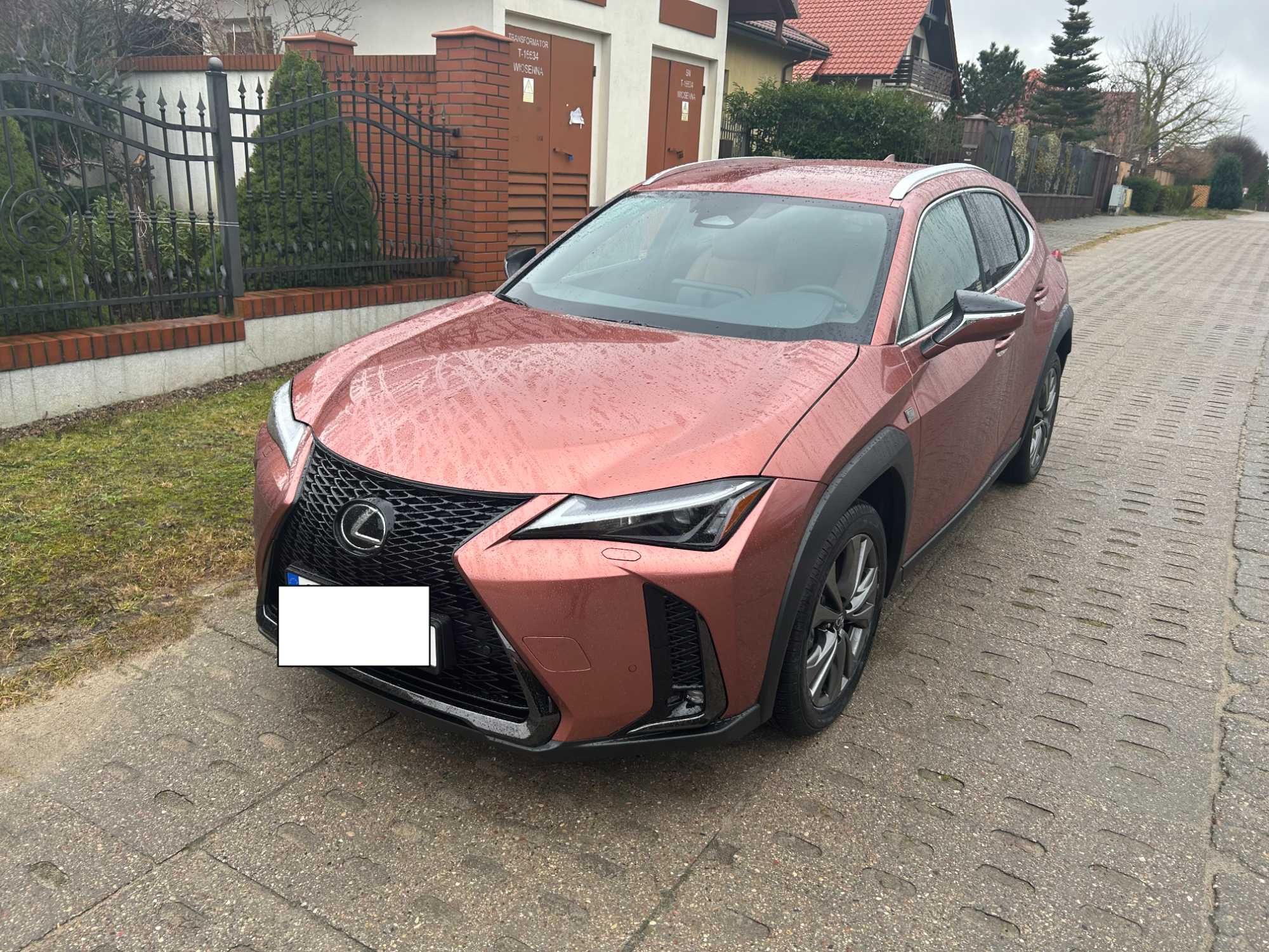 Wynajem samochodu, wypożyczalnia samochodów OPCJA bez kaucji i limitu.