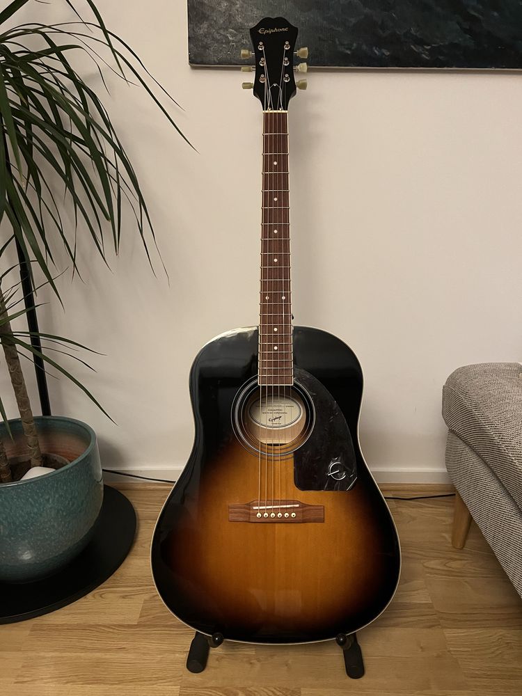 Guitarra acústica Epiphone J-45 Studio VS
