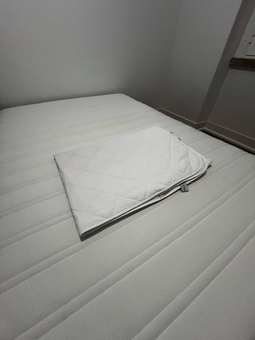 Colchão Ikea Hamarvik 140x200
