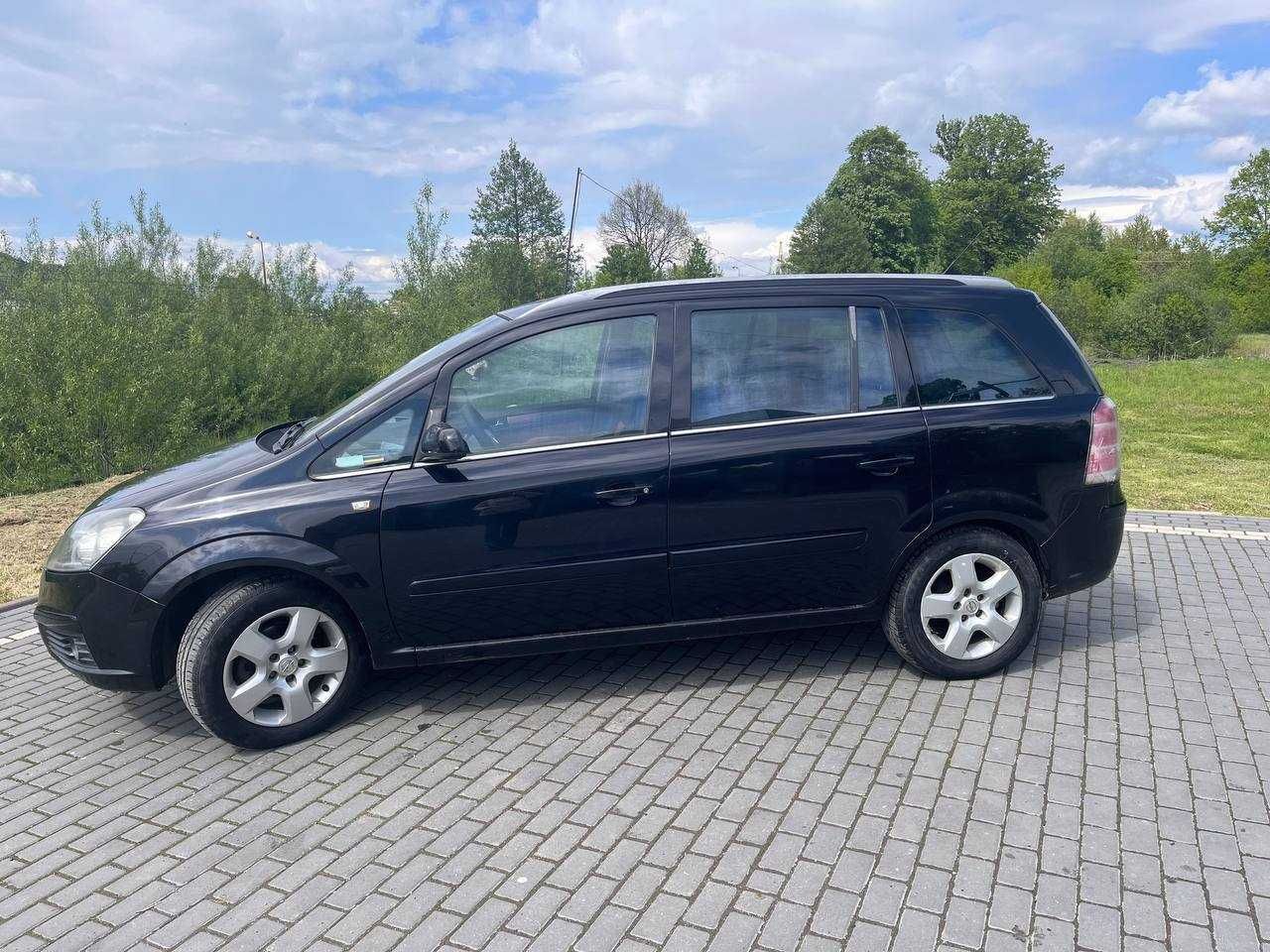 Продам автомобіль Opel Zafira B 2005 р, 1.8 Газ/Бензин
