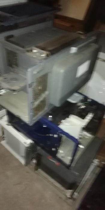 Дверці та корпуса до мікроволновок бу