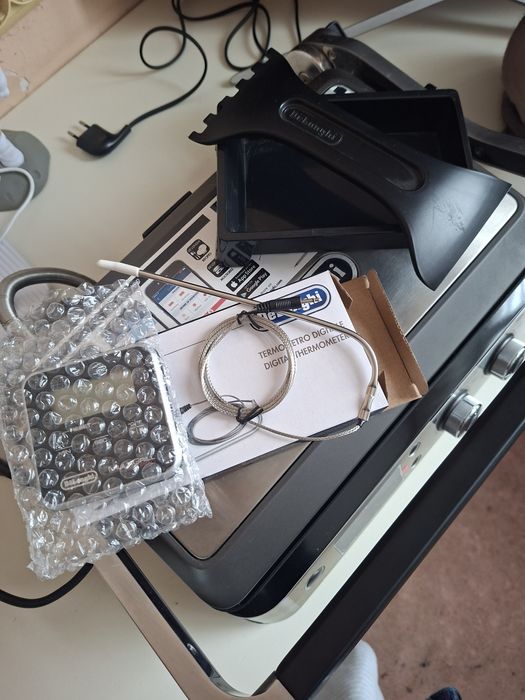 Продам новую мультигриль про Delonghi + подарунок