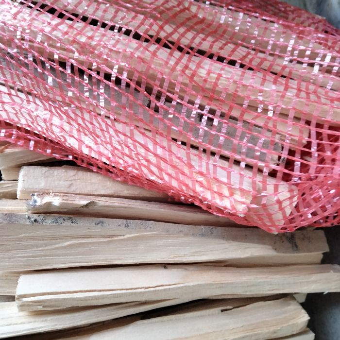 Lenha de eucalipto ao saco