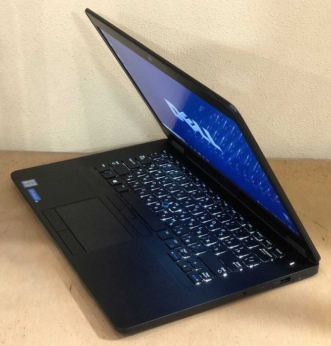 Ноутбук DELL Latitude 7480 | 14" FHD | i5-7300U | 8GB DDR4 | 256GB SSD