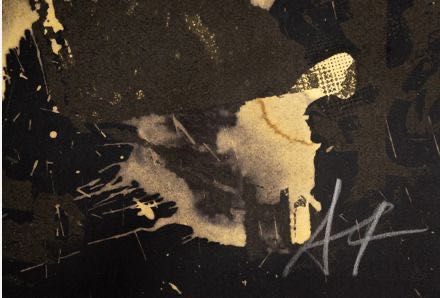 Vhils Unfold Limites Edition