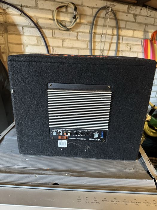 Сабуфер Mystery MBB-252A