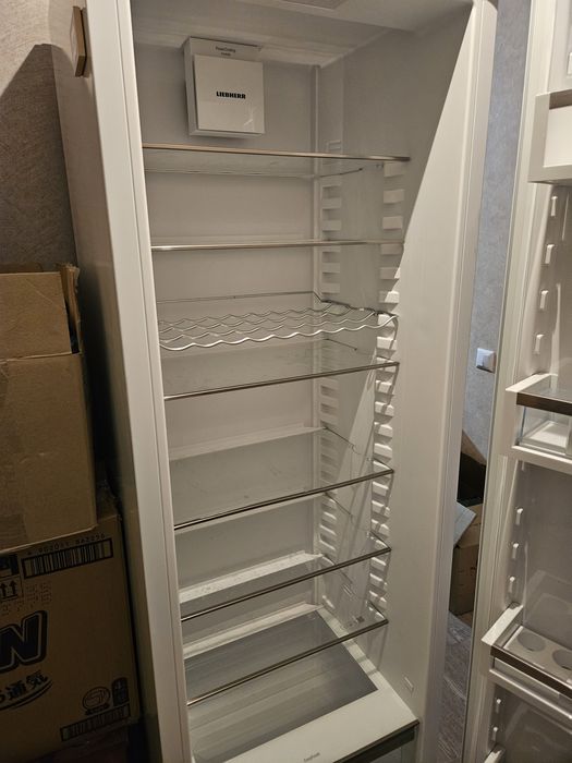 Вбудований однокамерний холодильник Liebherr IRe 5100 Pure