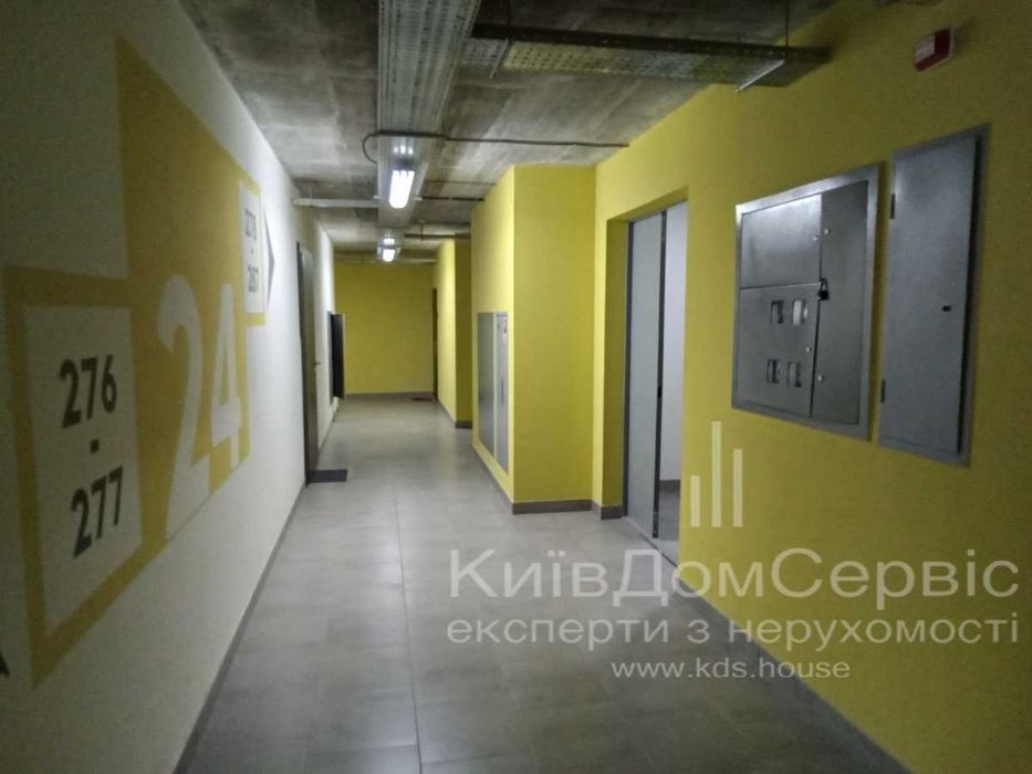 продам 3 кімн квартиру 107 м² з ремонтом ЖК Кампус Солом'янський