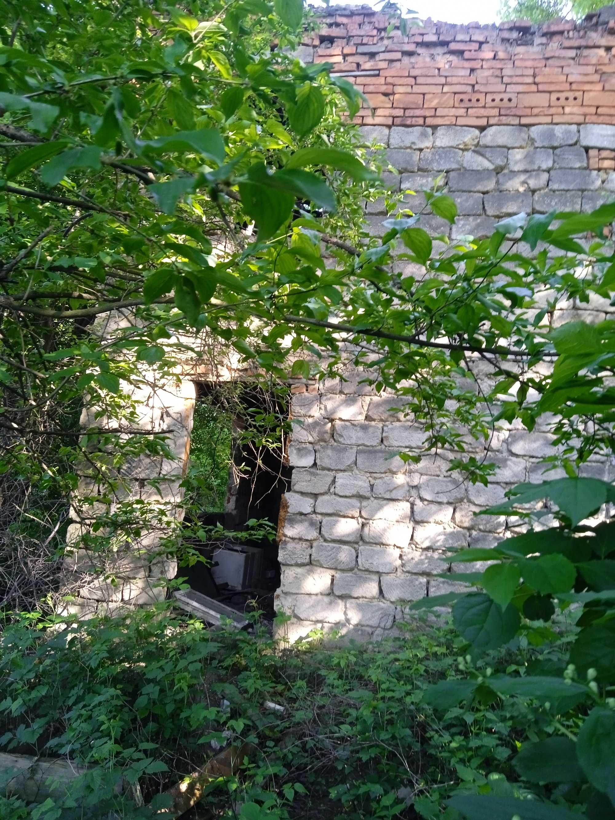 Продам недобудовану дачу в Садках,перша лінія до Прута.