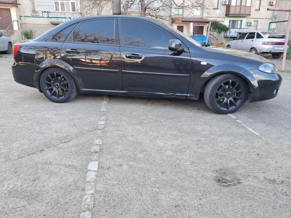 Авто Деу Джентра