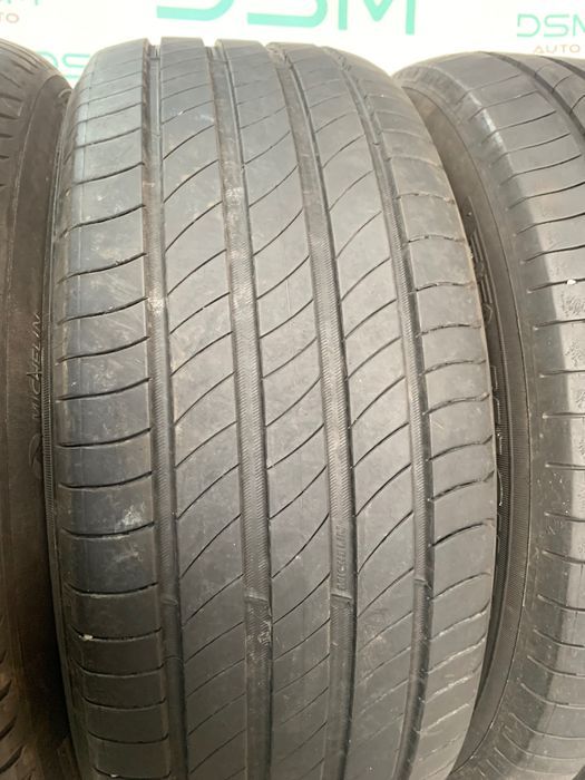 Склад шин б/в. 235/60 R17 Michelin Primacy 4
