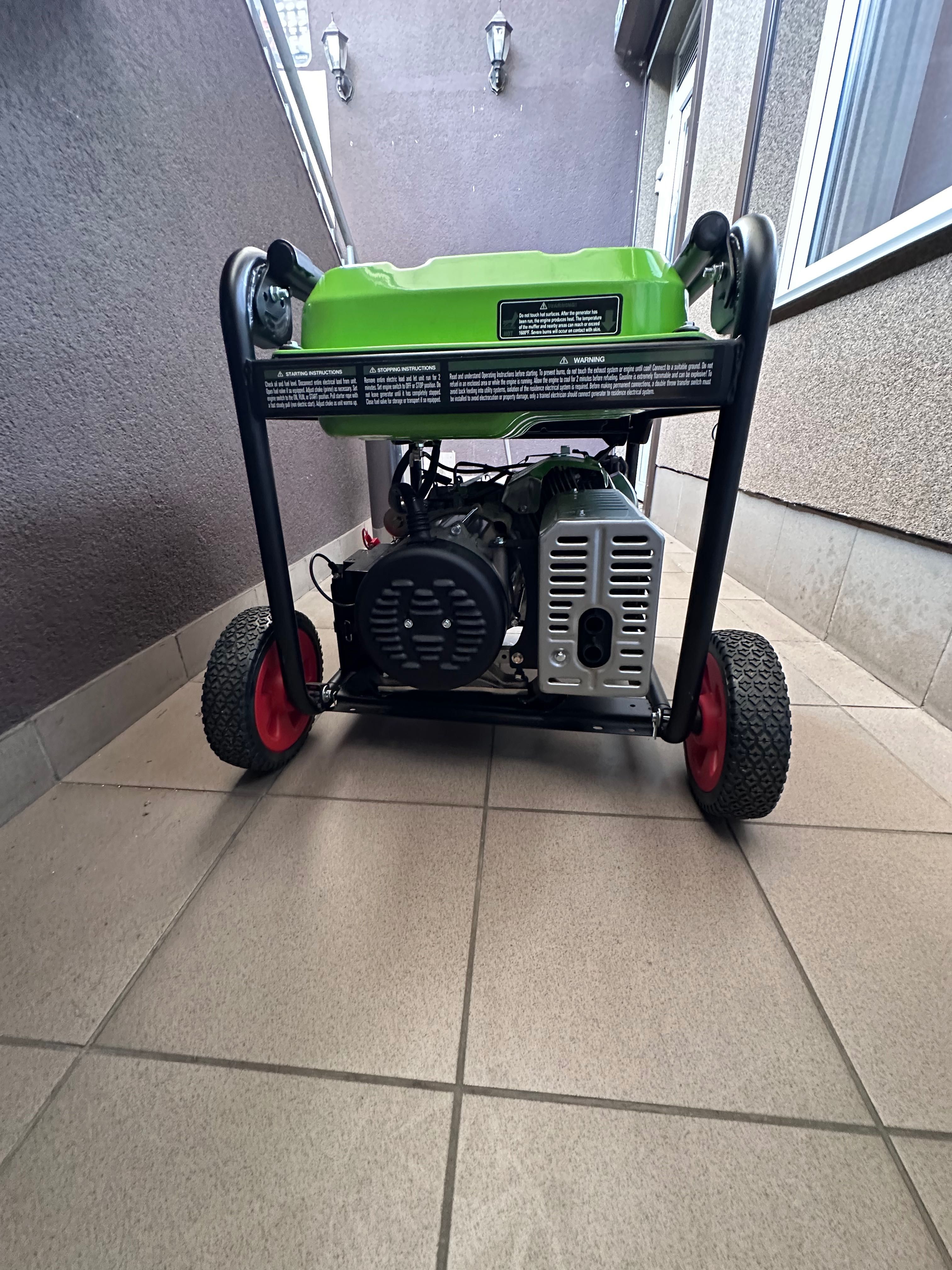 Бензиновий генератор Barracuda 7000